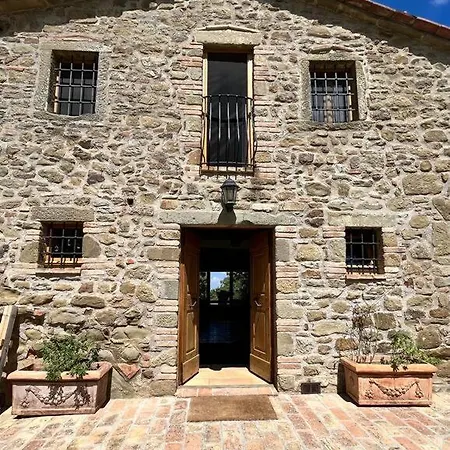 Italian Villa. Infinity Pool, Fab Views, 10 Acres. Villa Preggio